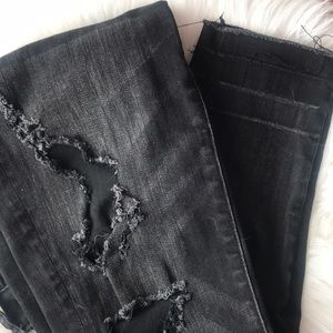 American Eagle distressed jeans